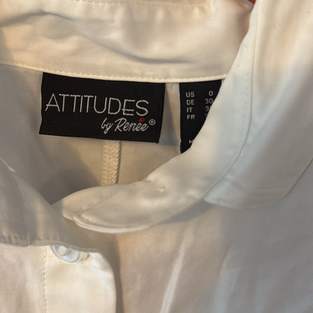New Attitudes by Renee Reg 4 Sateen Button Front Shirt w/ Printed 0 - Picture 5 of 5